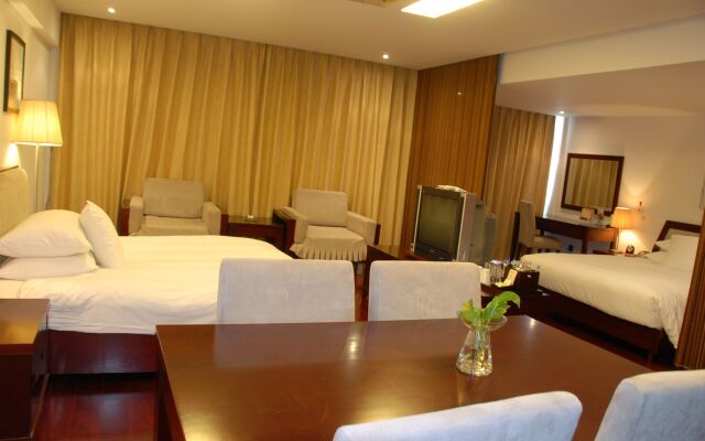 Gloria Plaza Hotel Kangqiao