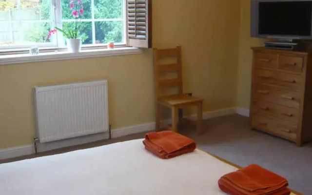 Oaklands Manor B & B