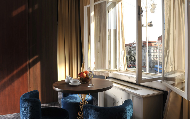 Main Square Residence