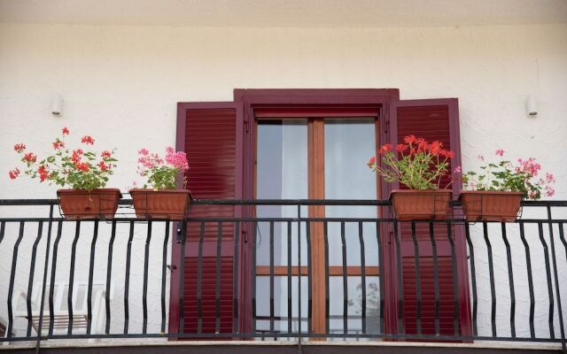 Floris Bed And Breakfast