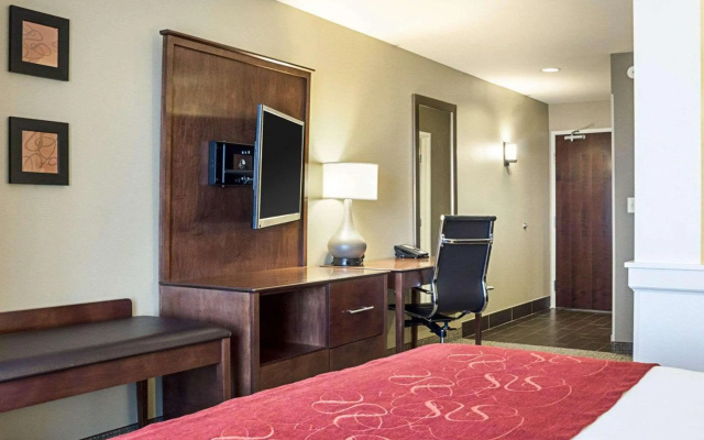 Comfort Suites Fargo Medical Center