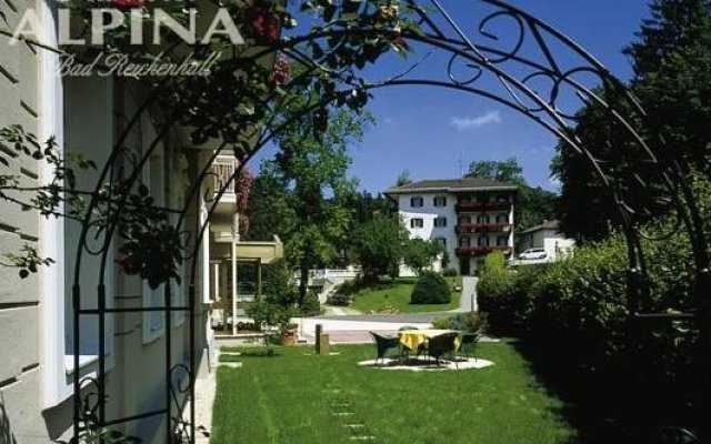 Hotel Alpina