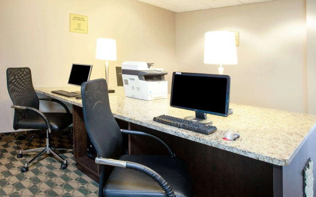 Wyndham Garden Romulus Detroit Metro Airport