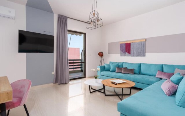 NIMA1 4 bedroom apt centraly located in Rethimno