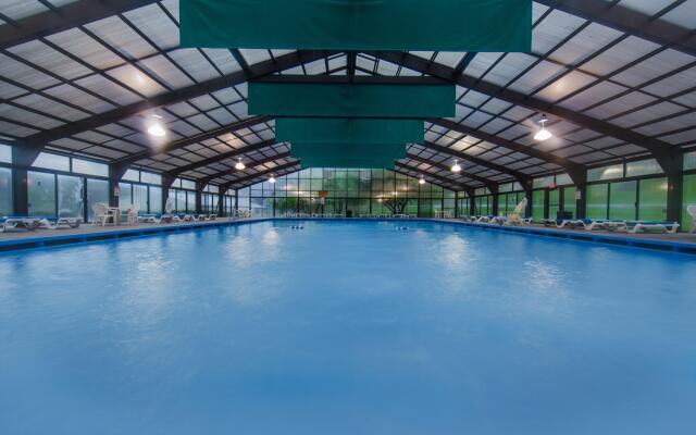 Holiday Inn Club Vacations Fox River Resort at Sheridan by IHG