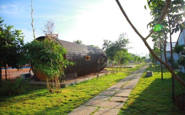 G K Hill View Resort