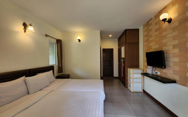 La-or Resort
