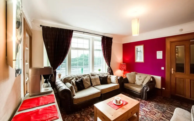 OYO Braeriach Hotel, Highlands Scotland