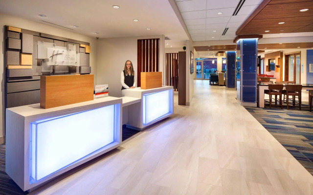 Holiday Inn Express & Suites Terrace by IHG