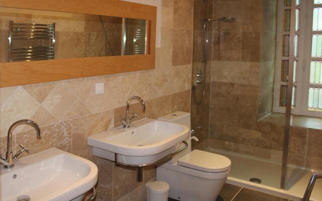 Val Rive - Monet Apartment