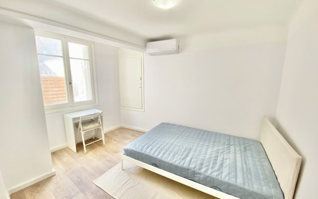 Quiet Flat With Outdoor Space in Central Athens