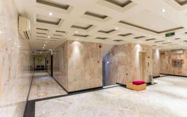 Delmon Hotel Suites