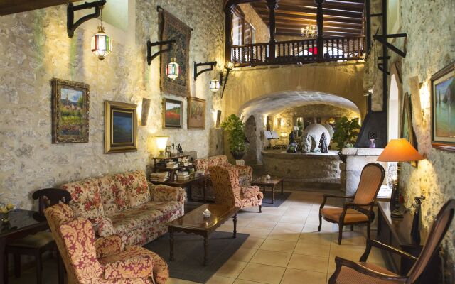 Hotel Rural Monnaber Nou & SPA