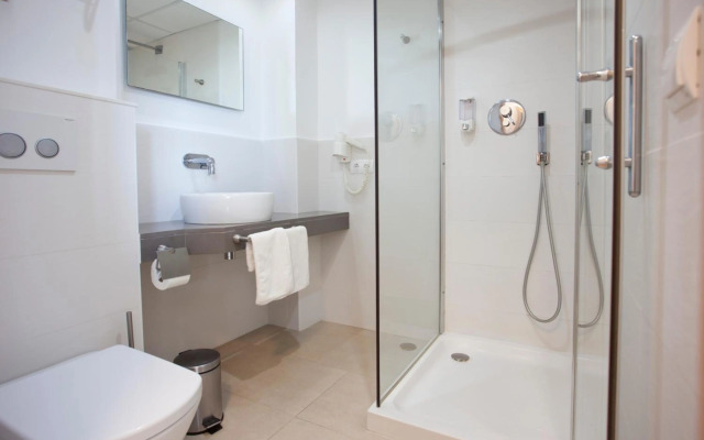 Playa Bella Beach Apartments