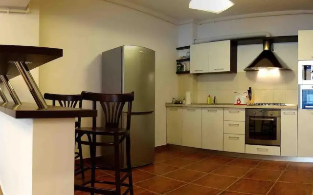 Apart Holiday Maria Mamaia
