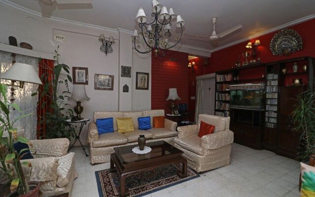 OYO 37683 Second Home