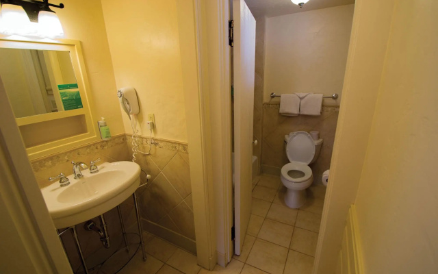 Bright Angel Lodge – Inside the Park - Image 7