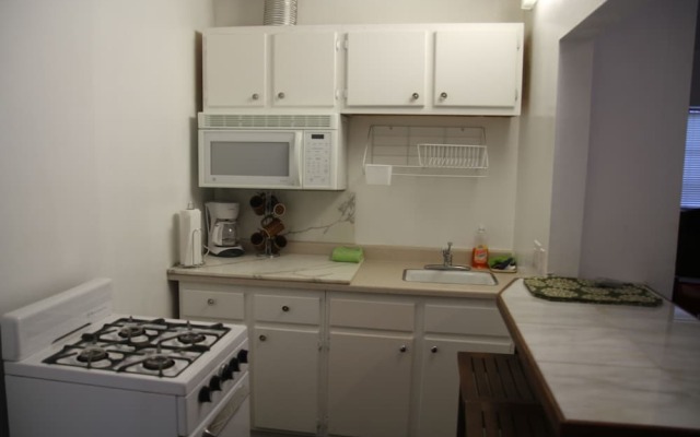 Comfy Private Unit in LA