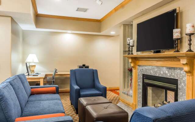 Comfort Inn & Suites Mishawaka - South Bend