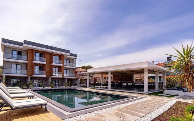 Leone Cunda Edition Otel