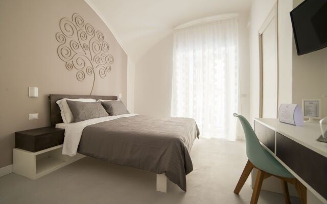 Dada Suite