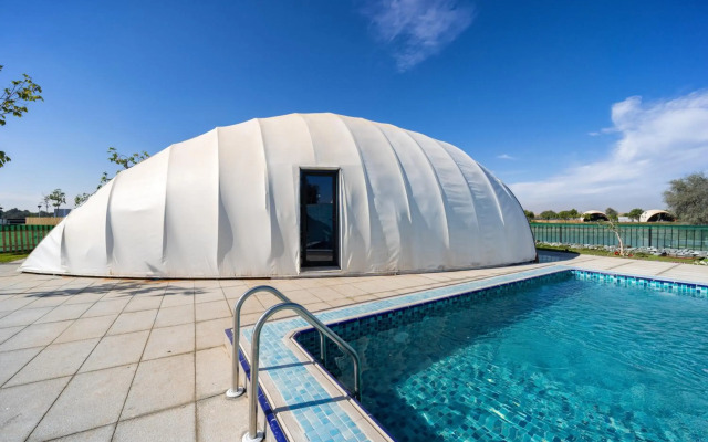 Nirvana Retreat