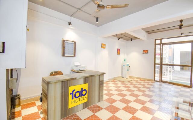 Fabhotel Happy Stay In