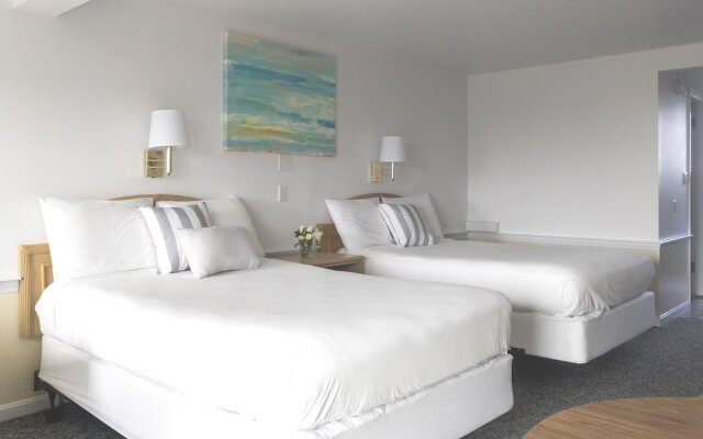 Falmouth Tides Motel
