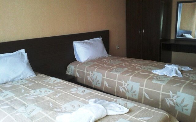 Balkan Express Guest House