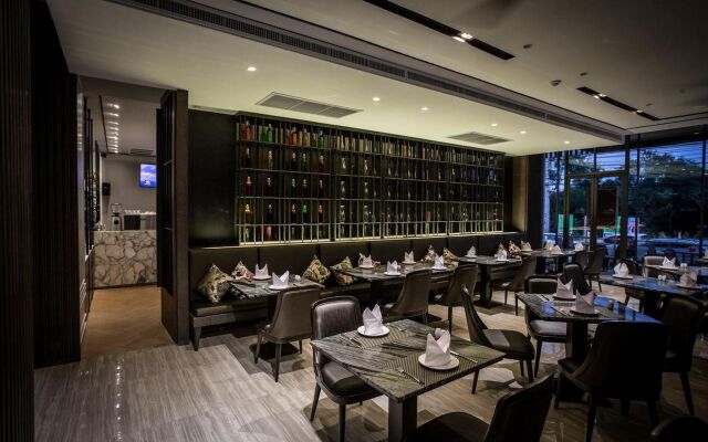 The Siamese Hotel Pattaya by PCL
