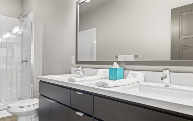 CozySuites at Westgate