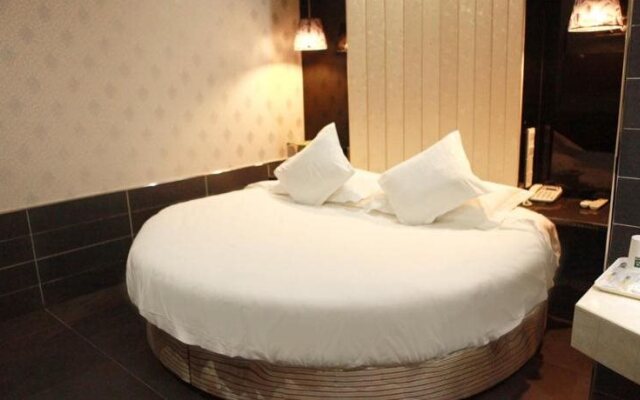 Qingmu Hotel Changzhou Founder Building