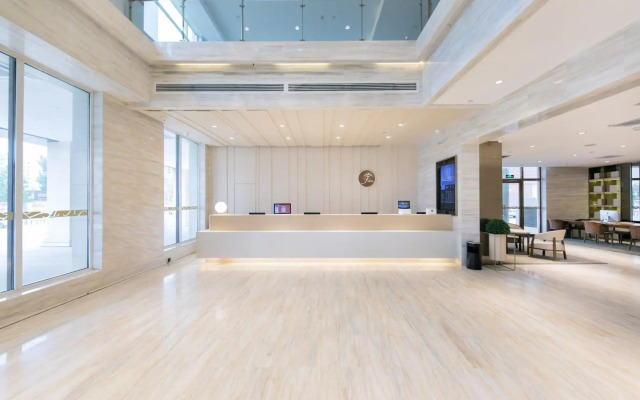 Ji Hotel Zhuozhou East Station