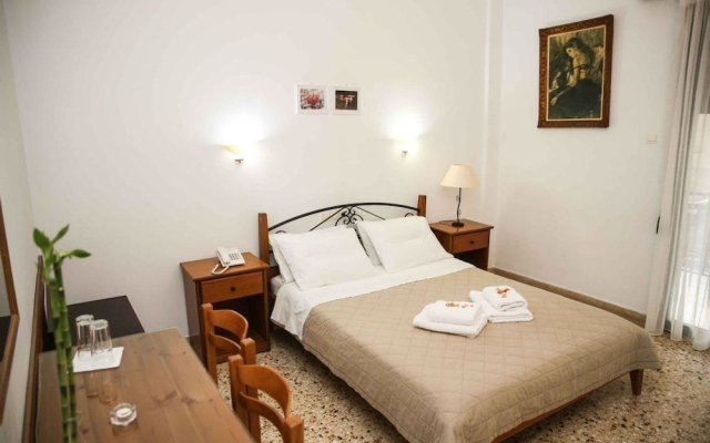 Hotel Anixis