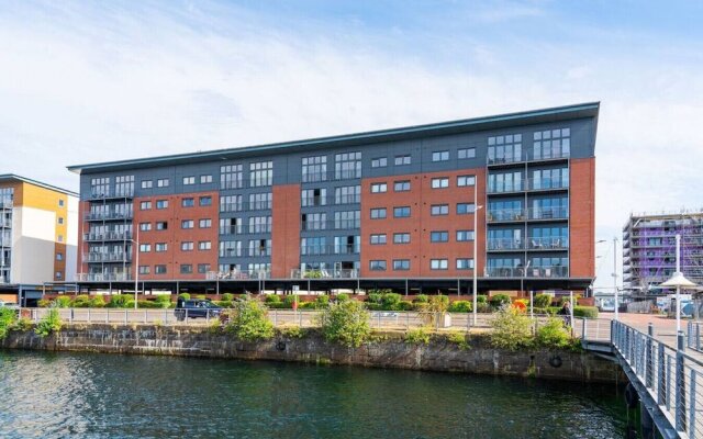 Quayside Apartment - Central Location