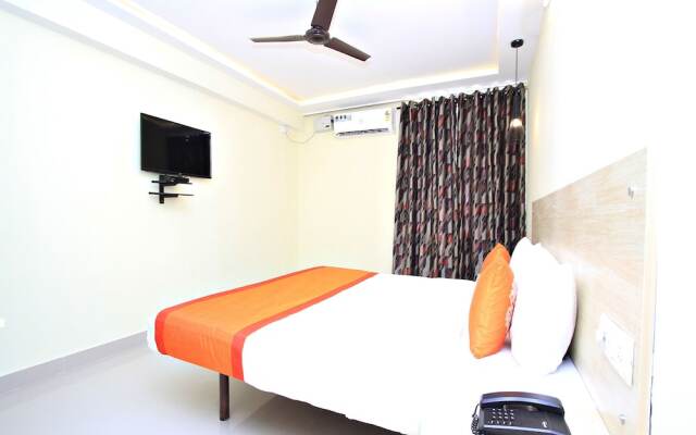 Capital O 11927 Varcity Imperium