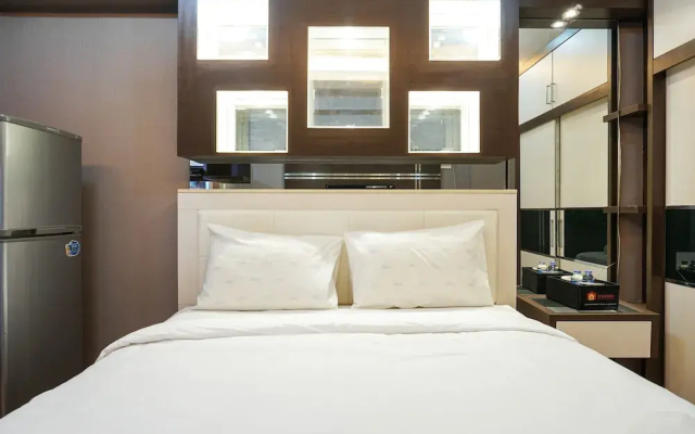 Comfortable Studio @ Green Bay Pluit Apartment