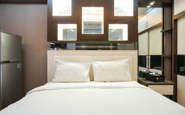 Comfortable Studio @ Green Bay Pluit Apartment