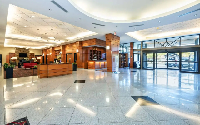 Grand Park Hotel Vancouver Airport, an Ascend Collection Hotel
