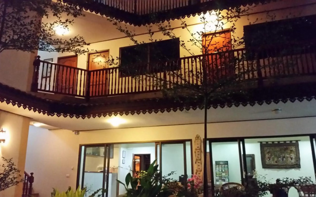 Villa Oranje