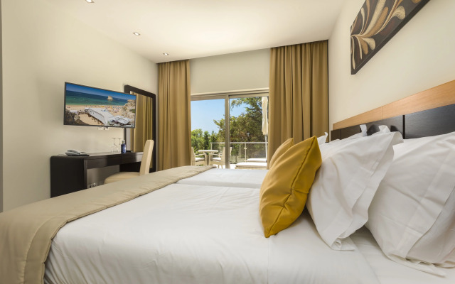 Caneiros Luxury House & Suites