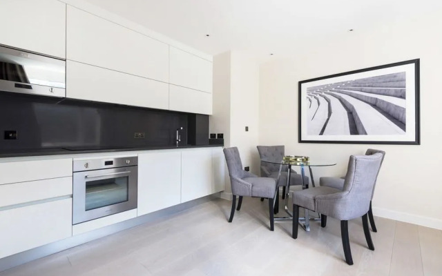 Sophisticated 2BR in Westminster by Sonder