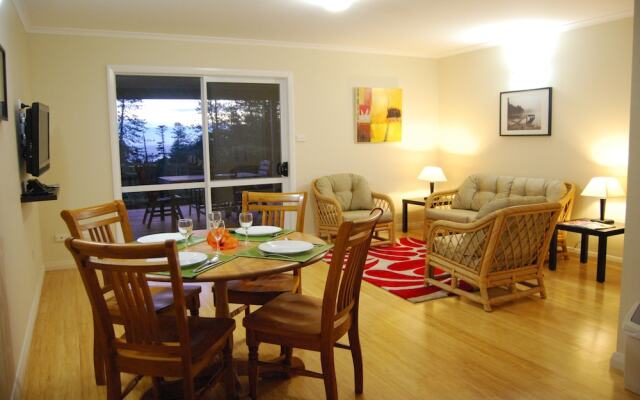 Kentia Holiday Apartments