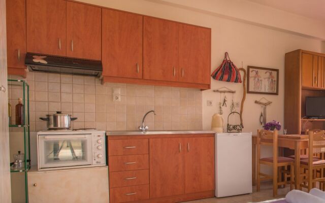 Kalamaki Sight Irene's