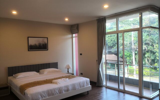 Votel Holiday House