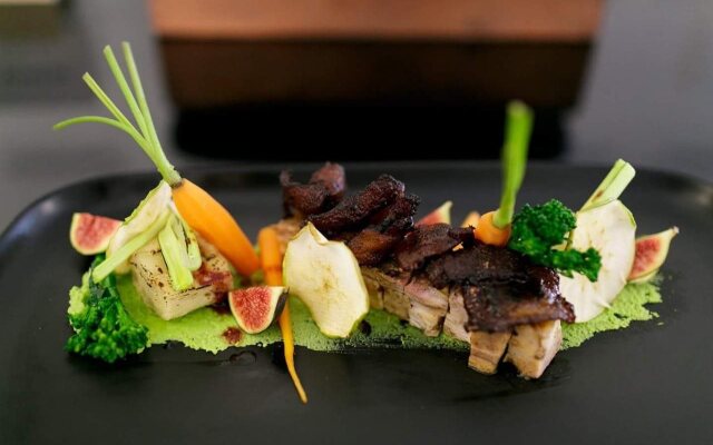 Cradle Boutique Hotel