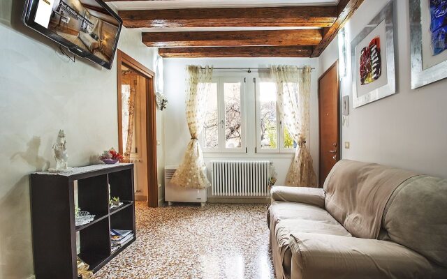 Venice Dream House Tosca