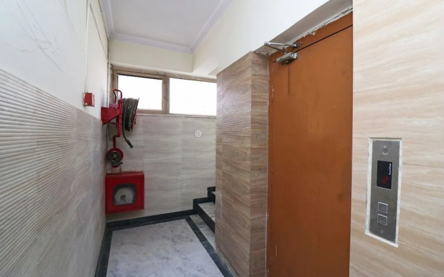 Oyo 24680 Hotel Devansh