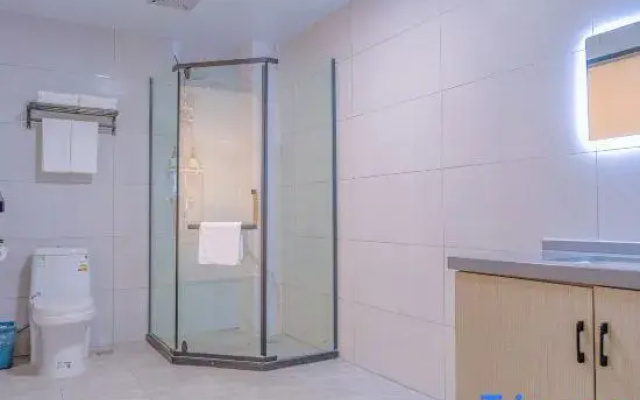 Hefei Yutengge Business Hotel (Hefei South Station Gongjing College Branch