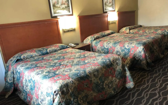 Travelodge by Wyndham Terre Haute